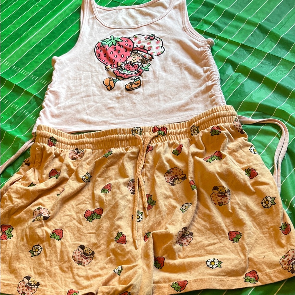 Strawberry Print Pajama Set - White and Tan
